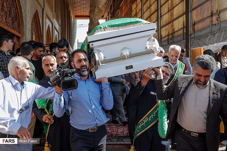 تشییع پیکر «سید ضیاءالدین دُرّی» در شیراز