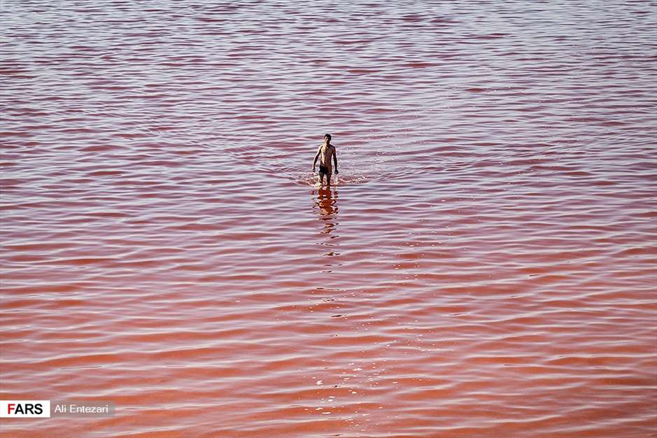 مسافران تابستانی دریاچه ارومیه