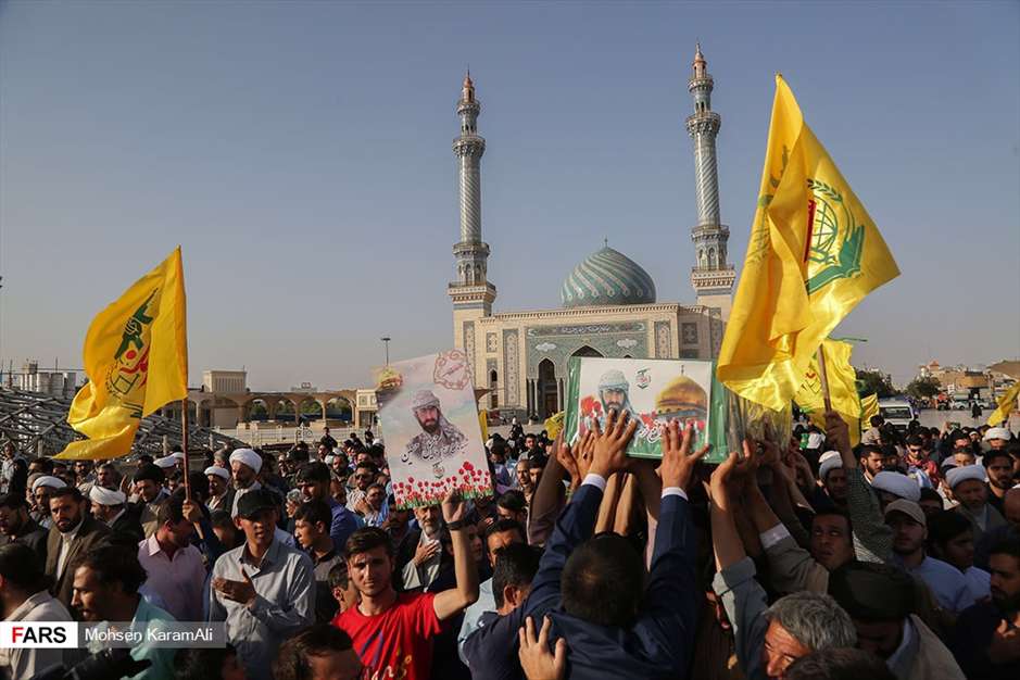 تشیع پیکر شهید مدافع حرم زینبیون در قم