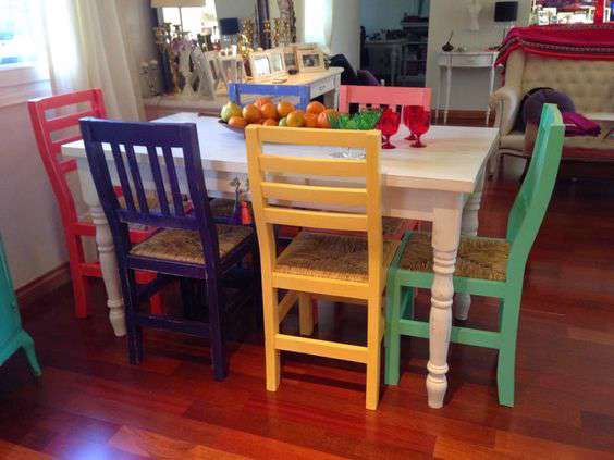 صندلی های شاداب