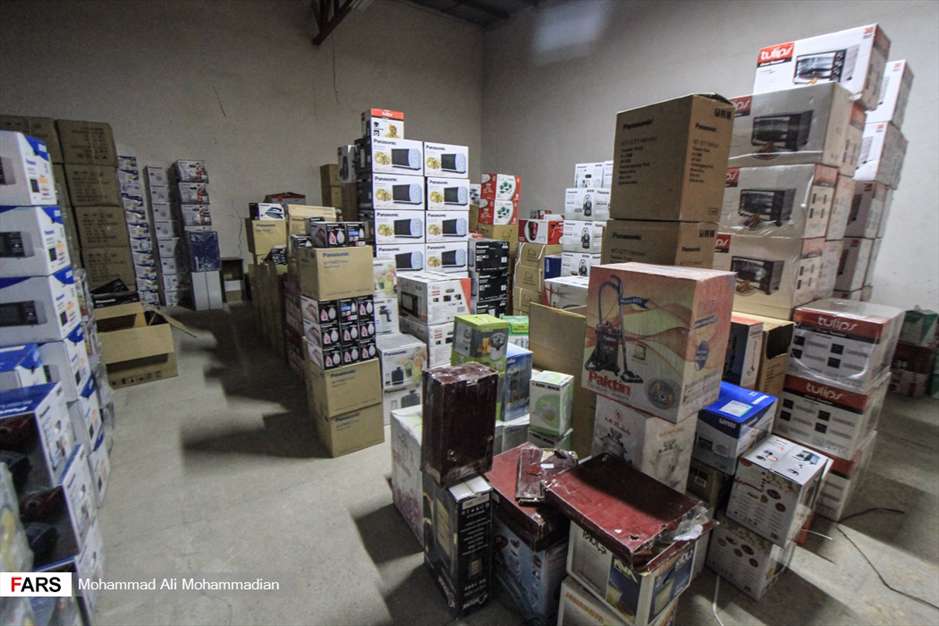 پلمب انبارهای احتکارکنندگان در کرمان