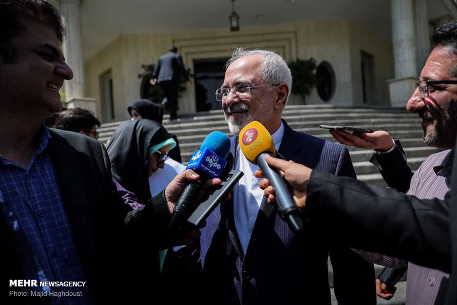 در حاشیه جلسه هیات دولت