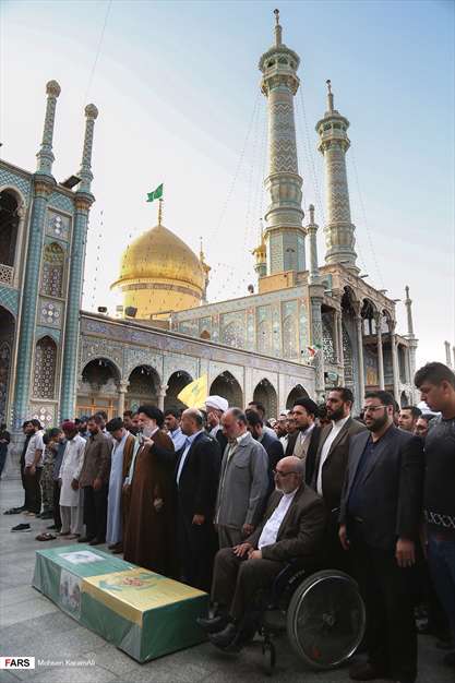 تشیع پیکر شهید مدافع حرم زینبیون در قم