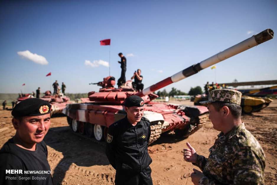 مسابقه تانک ها در روسیه