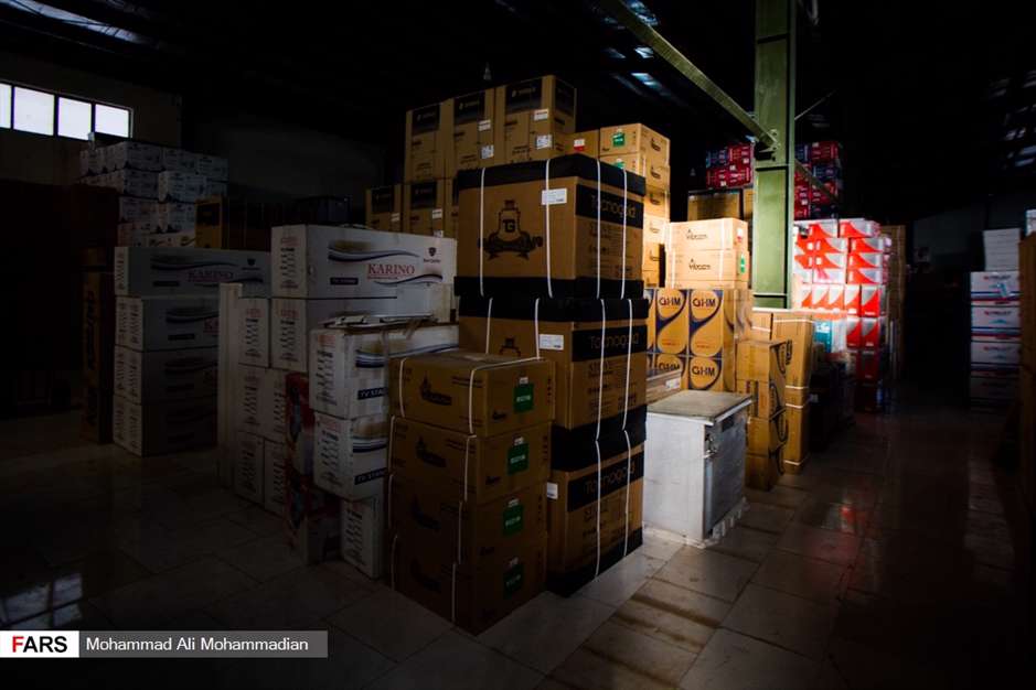 پلمب انبارهای احتکارکنندگان در کرمان