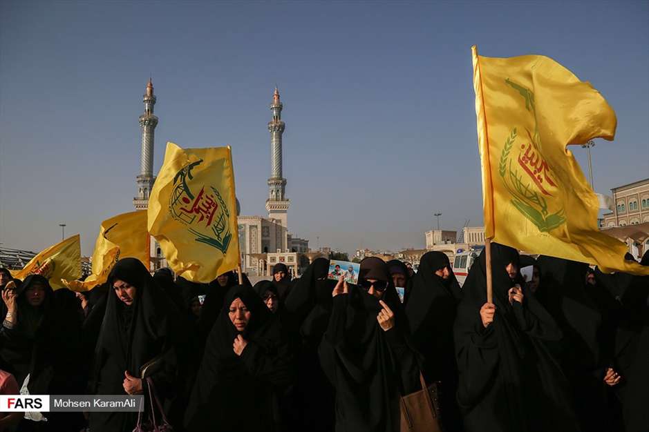 تشیع پیکر شهید مدافع حرم زینبیون در قم