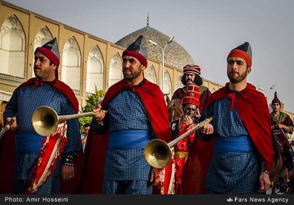 روایت تصویری از 400 سال تاریخ گذشته و معاصر اصفهان 