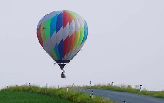  bato-adv تصاویری از مسابقه جهانی بالون ها در اتریش‎