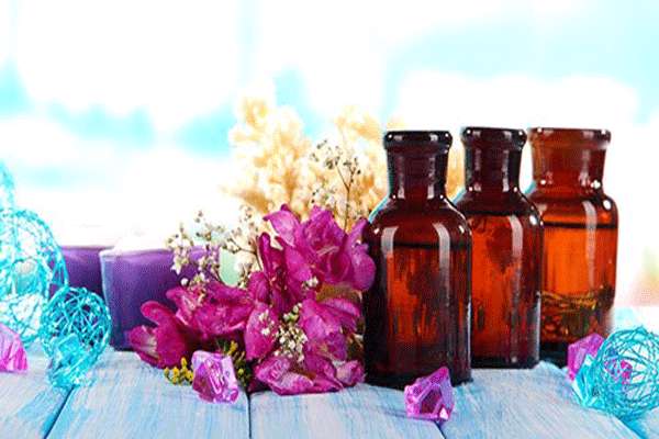 آروماتراپی با خاصیت نشاط بخشی آروماتراپی با خاصیت نشاط بخشی