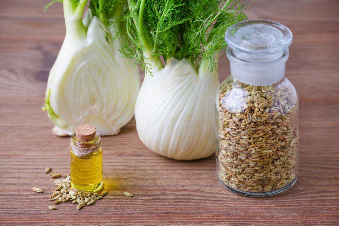 6 خاصیت شگفتانگیز رازیانه 6 خاصیت شگفتانگیز رازیانه