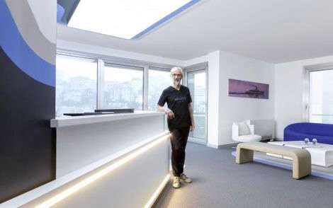 طراحی زیبای یک کلینک زیبایی توسط «LGLO» 