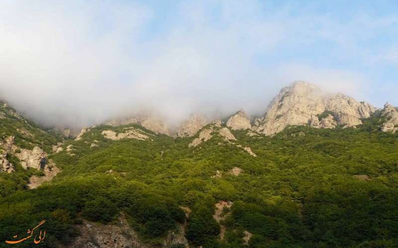 معرفی برخی از جاذبه های گردشگری شهرستان چالوس معرفی برخی از جاذبه های گردشگری شهرستان چالوس