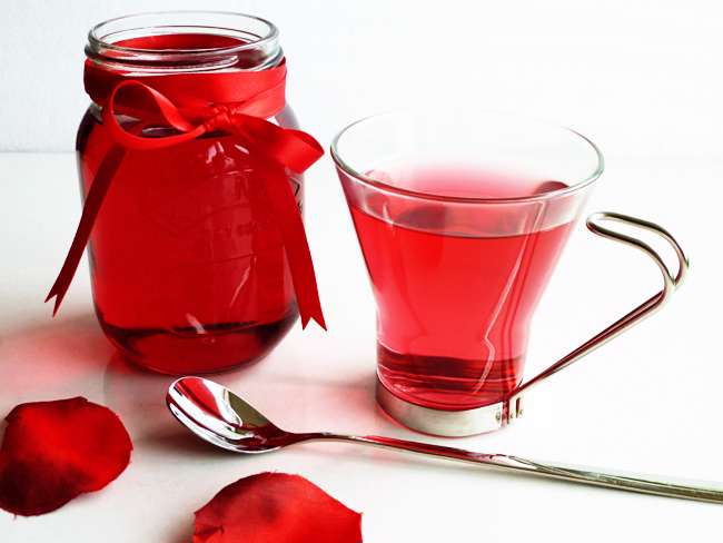 خواص شربت گل محمدی در طب سنتی خواص شربت گل محمدی در طب سنتی