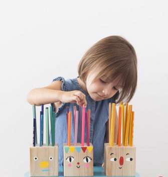 ایده‌هایی ساده برای داشتن یک میزتحریر شاد 