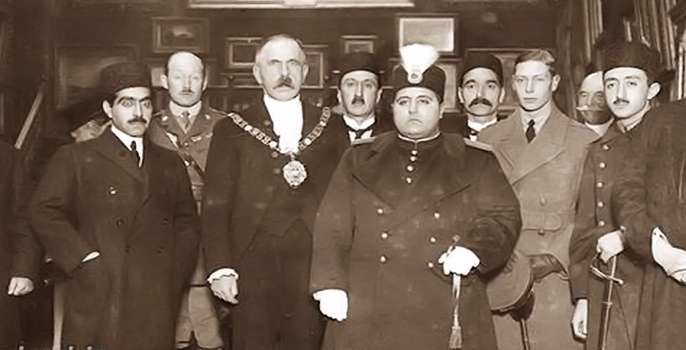 سلطه نامرئی بریتانیا بر ایران با قرارداد 1919 سلطه نامرئی بریتانیا بر ایران با قرارداد 1919
