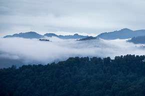 بهشتی بالای ابرها