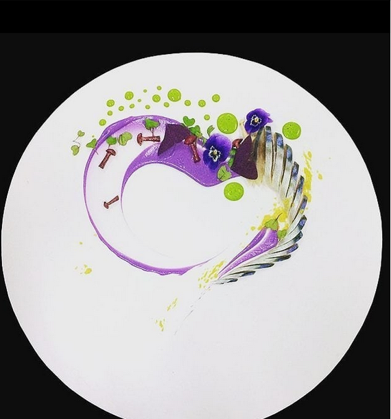 تبدیل مواد غذایی به آثار هنری زیبا 