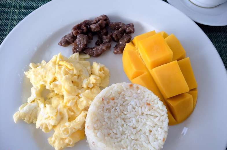 فیلیپینی‌ها چطور صبحانه می‌خورند؟ 