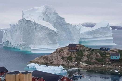 تصاویری از کوهای یخی 