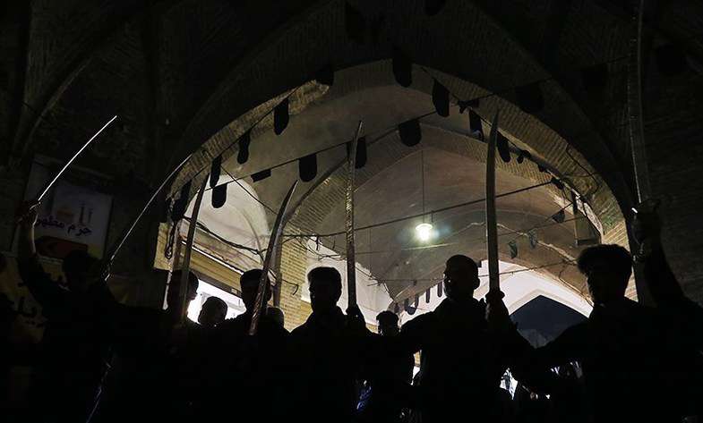 مراسم مشق شمشیر در قم 