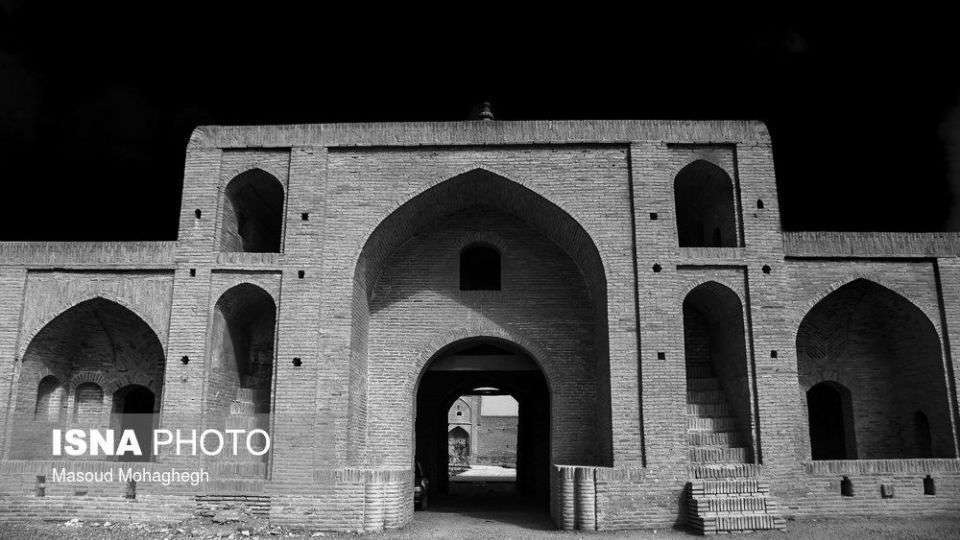  «میاندشت» بزرگترین کاروانسرای جاده ابریشم 