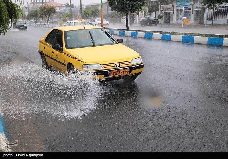 آمار بارشهای ایران از سال گذشته پیشی گرفت آمار بارشهای ایران از سال گذشته پیشی گرفت