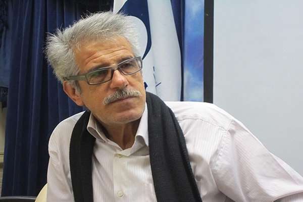 ادبیات داستانی دست به کوچکنمایی انقلاب اسلامی نزند ادبیات داستانی دست به کوچکنمایی انقلاب اسلامی نزند