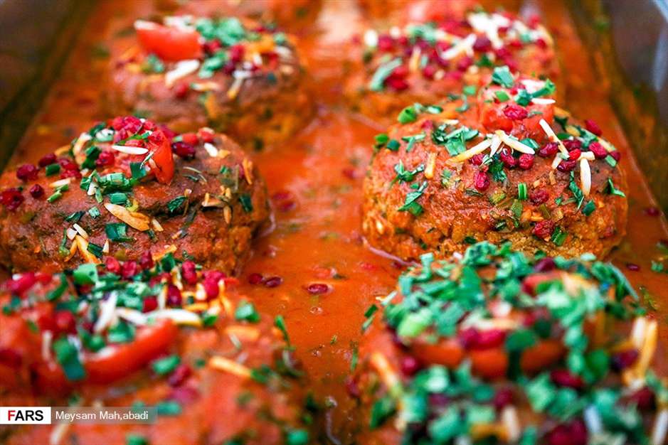 جشنواره غذا و صنایع دستی همسران دیپلمات‎ها