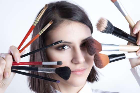 بهترین رنگ های آرایش فصل پاییز کدامند؟ بهترین رنگ های آرایش فصل پاییز کدامند؟