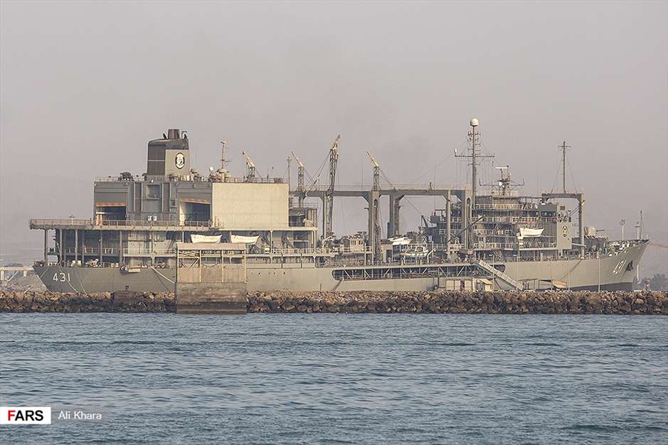 رژه بزرگ دریایی ارتش و سپاه در خلیج فارس