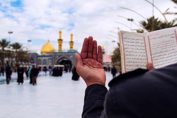 زیارت امام حسین