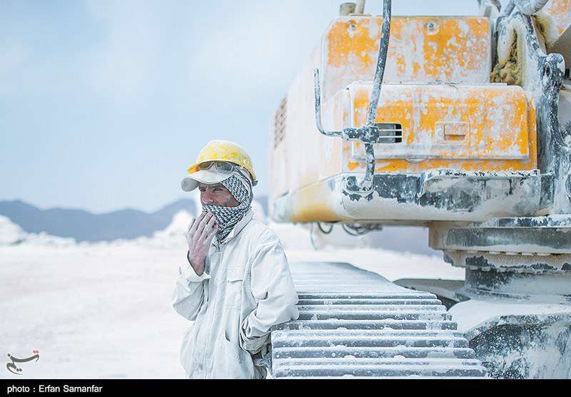 معدن سنگ مرمریت نی ریز 