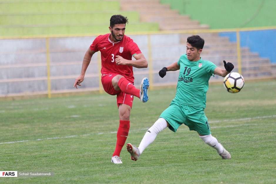 گزارش تصویری از فوتبال درون تیمی امیدها زیر نظر کرانچار