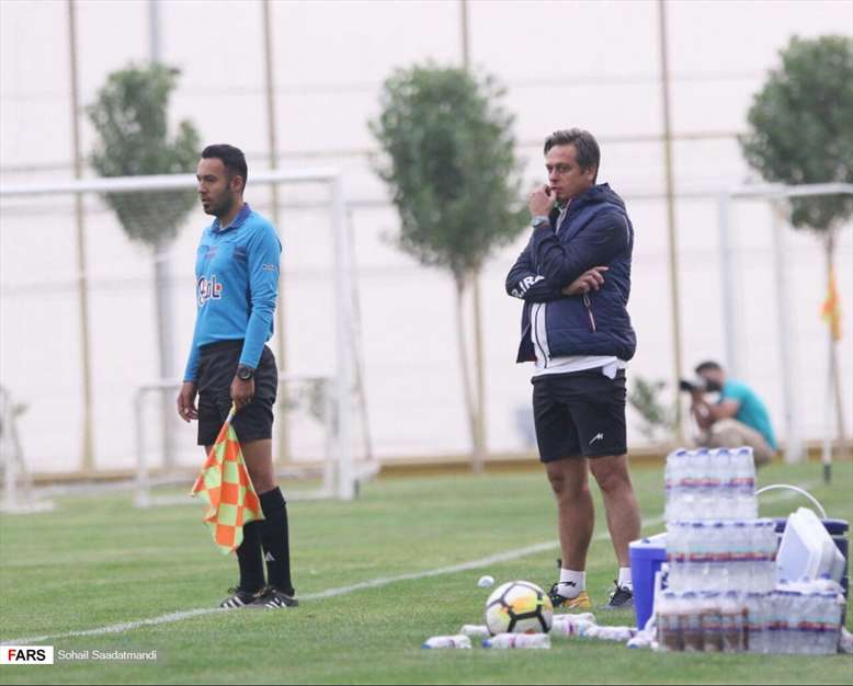گزارش تصویری از فوتبال درون تیمی امیدها زیر نظر کرانچار