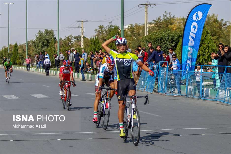 مسابقات سراسری دوچرخه سواری تور میلاد دو نور - اراک