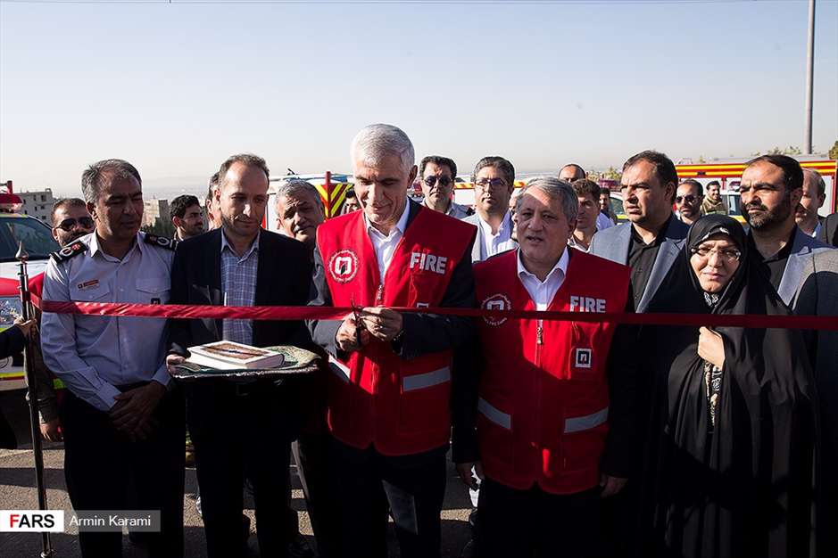 رونمایی از تجهیزات جدید آتش‌ نشانی