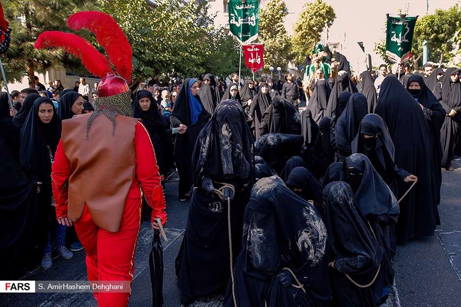 کاروان نمادین اسرای کربلا