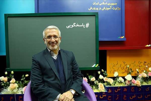 کتاب های درسی چند تالیفی می شود کتاب های درسی چند تالیفی می شود