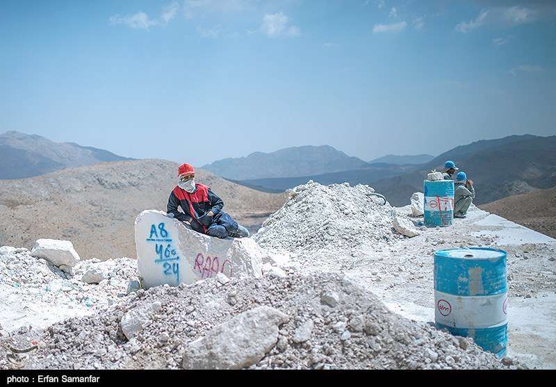 معدن سنگ مرمریت نی ریز 