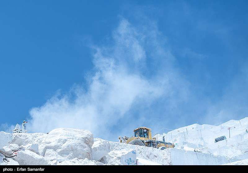 معدن سنگ مرمریت نی ریز 