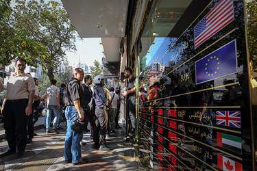 سقوط آزاد قیمت ارز و سکه