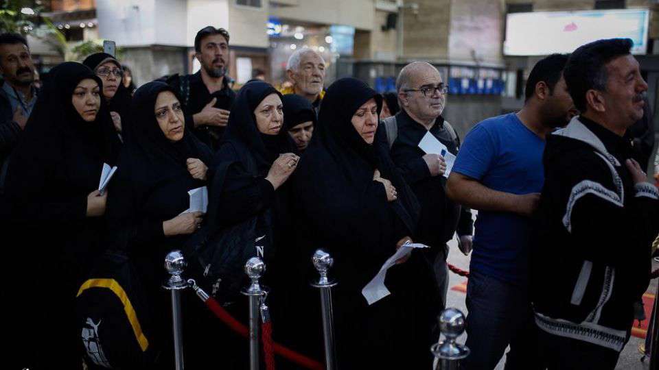  اعزام اولین گروه زائرین اربعین از راه آهن تهران 