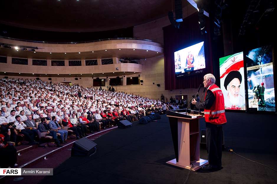 رونمایی از تجهیزات جدید آتش‌ نشانی