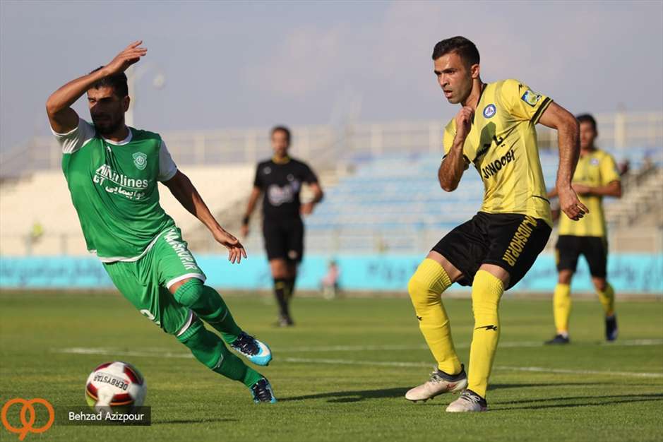 فوتبال ماشین سازی و پارس جنوبی