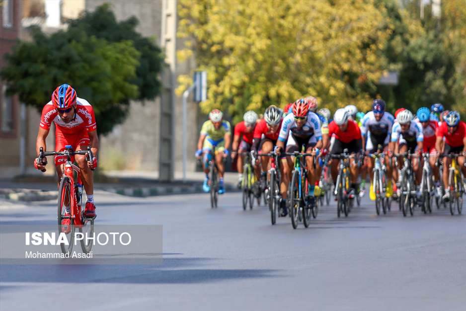 مسابقات سراسری دوچرخه سواری تور میلاد دو نور - اراک