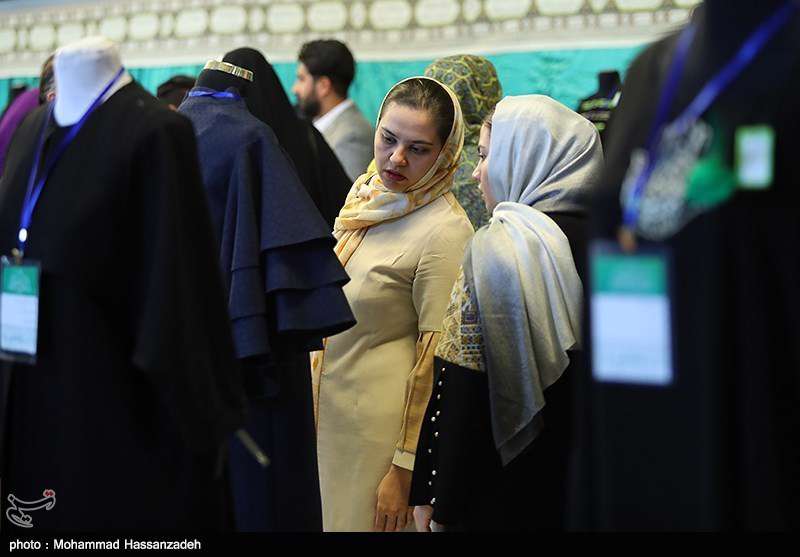 افتتاح سومین نمایشگاه لباس عاشورایی 