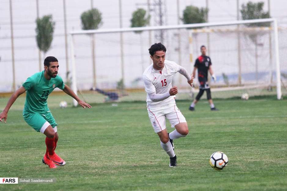 گزارش تصویری از فوتبال درون تیمی امیدها زیر نظر کرانچار