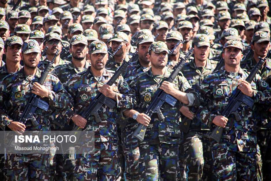 مراسم رژه نیروهای مسلح