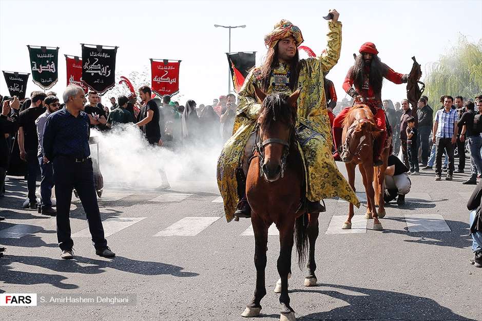 کاروان نمادین اسرای کربلا