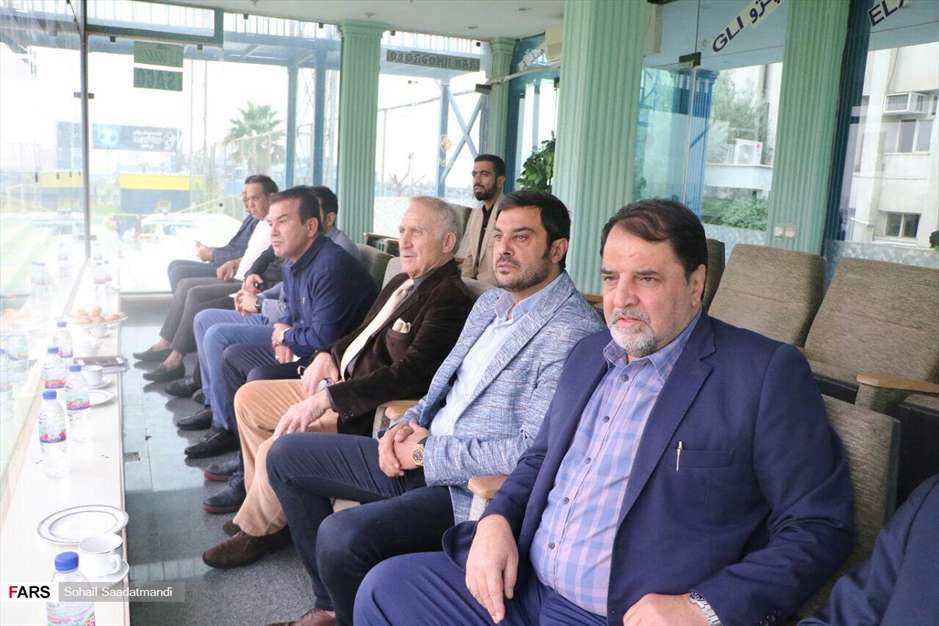 گزارش تصویری از فوتبال درون تیمی امیدها زیر نظر کرانچار